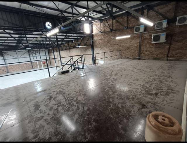 INDUSTRIAL PROPERTY TO RENT IN LASER PARK